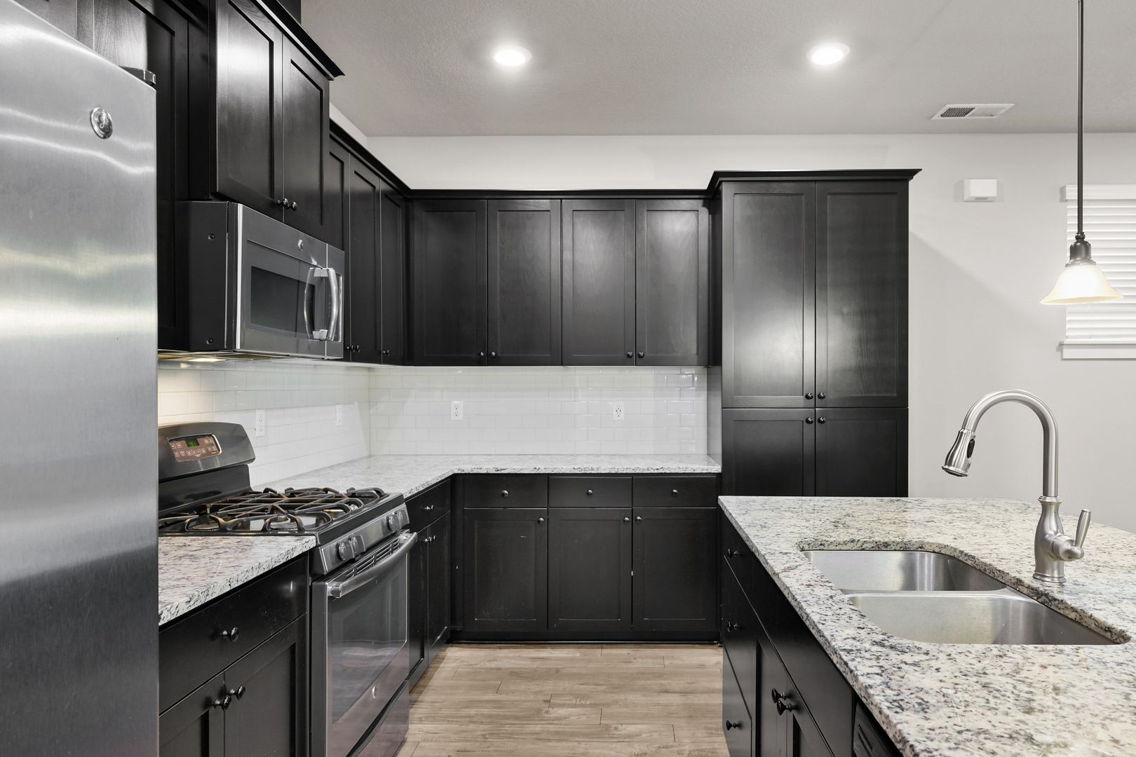 9359 SW Treble Lane - Portland - Oregon - 3 bed, 2.5 bath rental property
