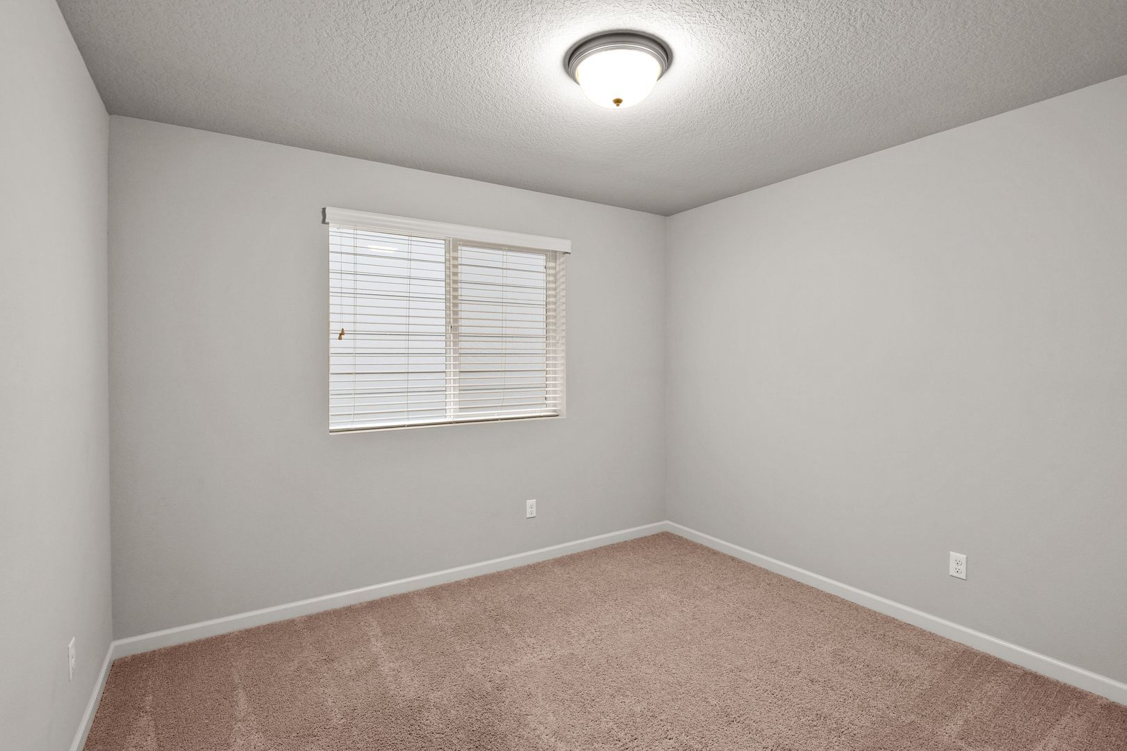 9359 SW Treble Lane - Portland - Oregon - 3 bed, 2.5 bath rental property