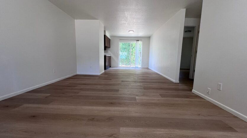 1106 SW Fox Ct - Troutdale - Oregon - 2 bed, 1 bath rental property