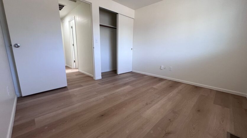 1106 SW Fox Ct - Troutdale - Oregon - 2 bed, 1 bath rental property