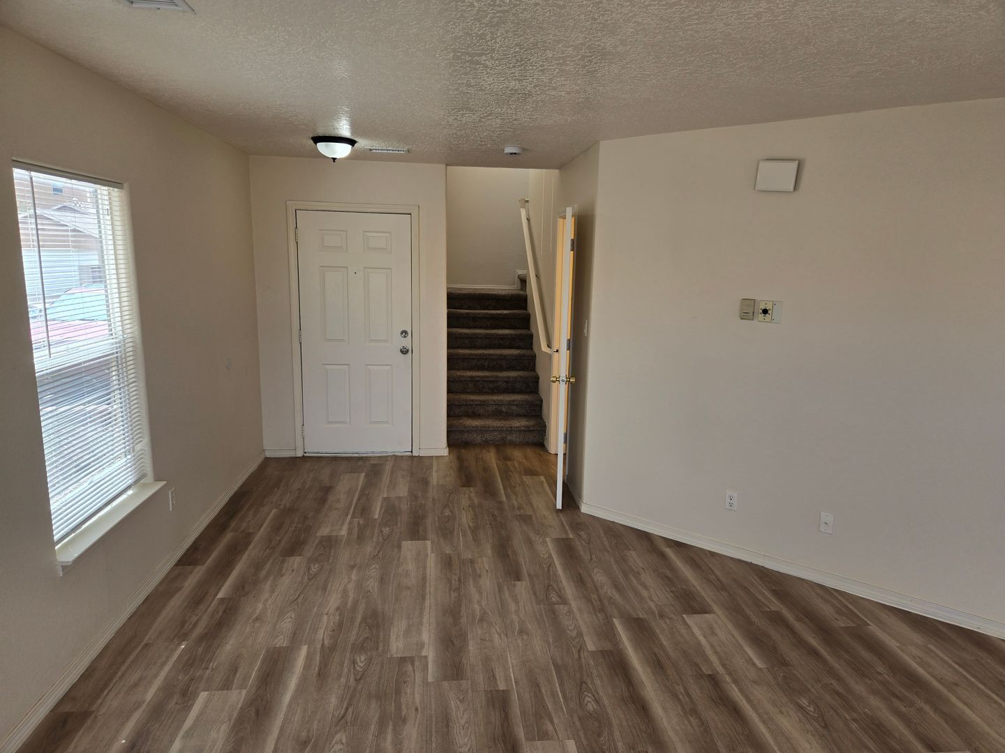 1328 Tres Ritos St SW - Albuquerque - New Mexico - 3 bed, 2.5 bath rental property
