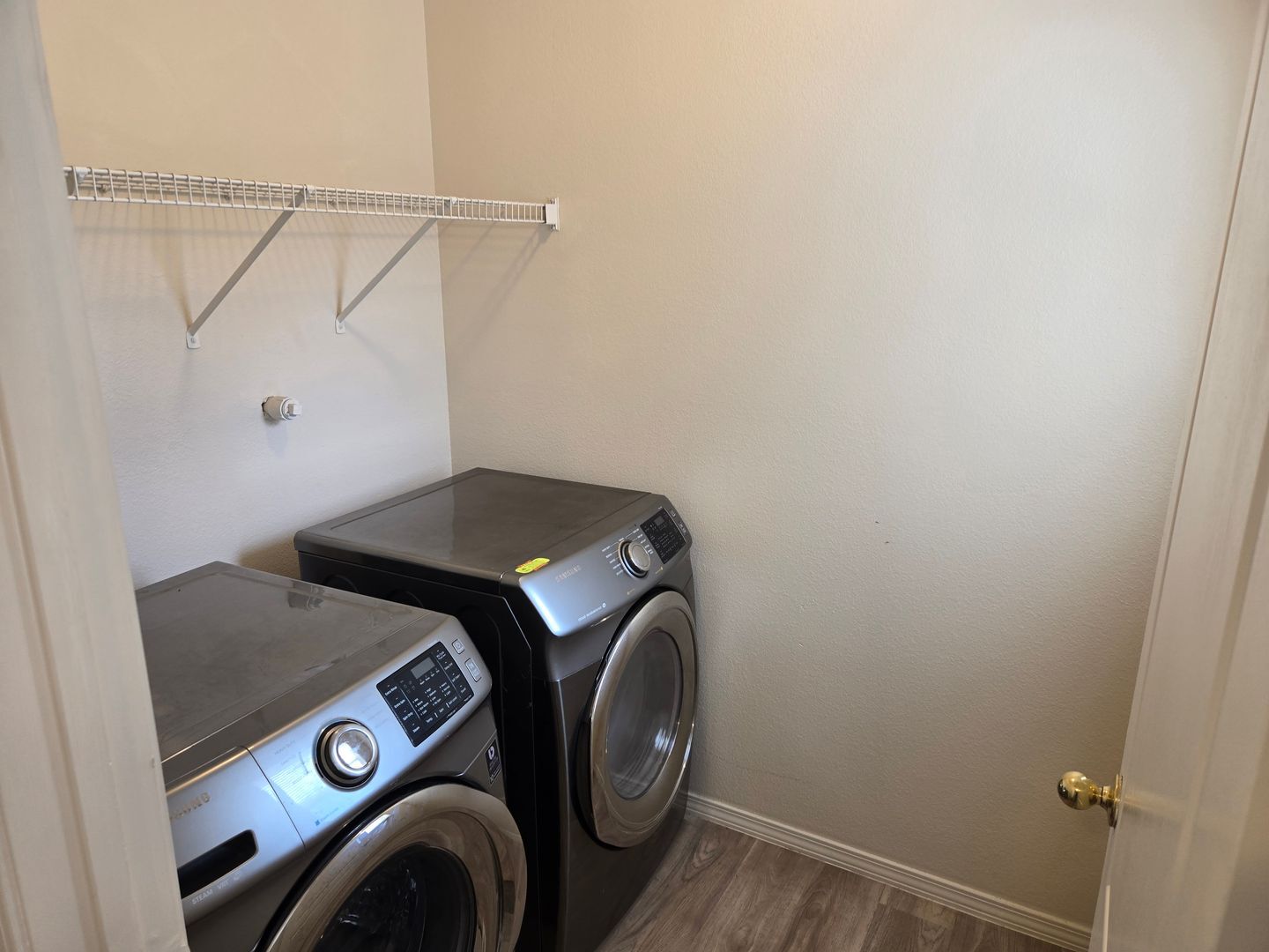 1328 Tres Ritos St SW - Albuquerque - New Mexico - 3 bed, 2.5 bath rental property