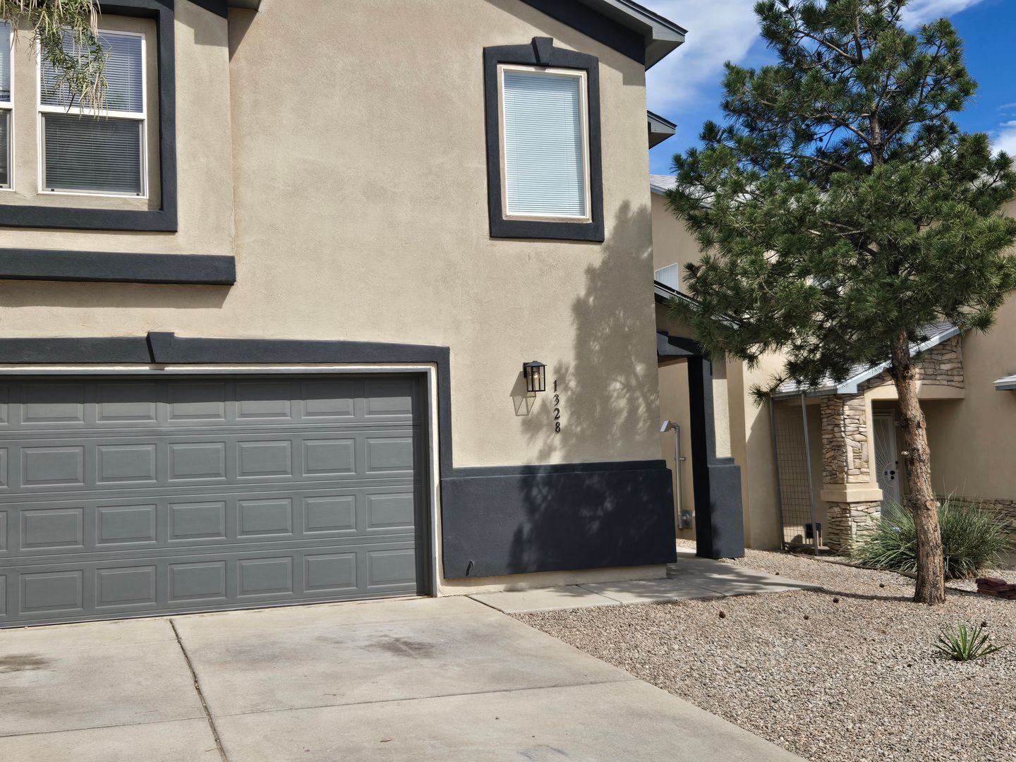 1328 Tres Ritos St SW - Albuquerque - New Mexico - 3 bed, 2.5 bath rental property
