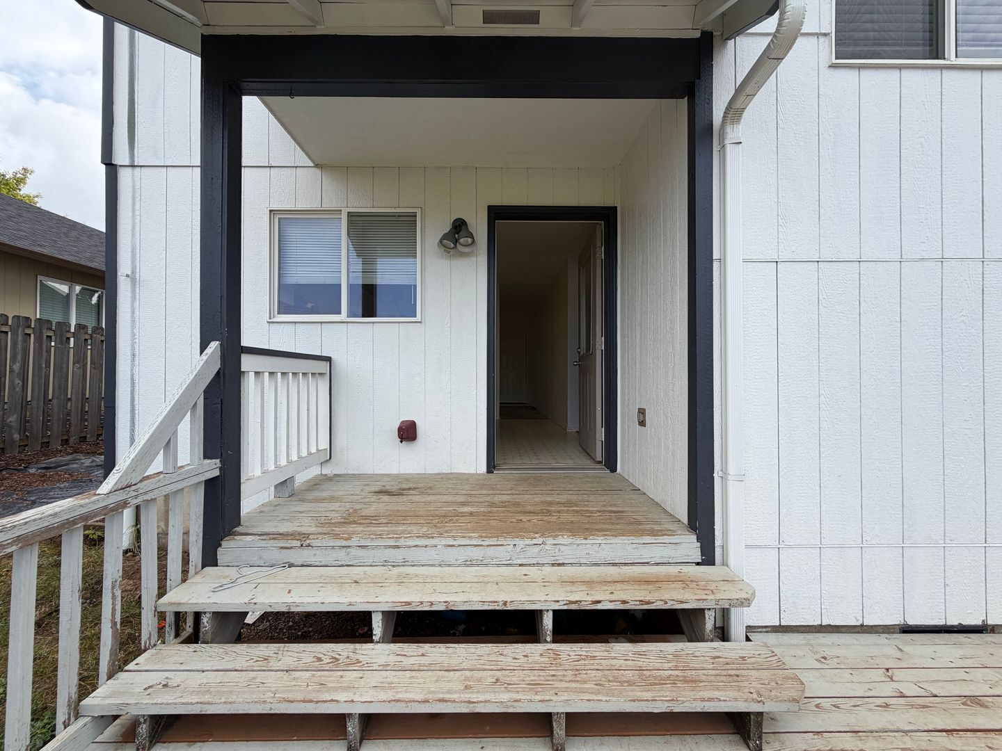 14110 SE Summerfield Loop - Happy Valley - Oregon - 3 bed, 2.5 bath rental property