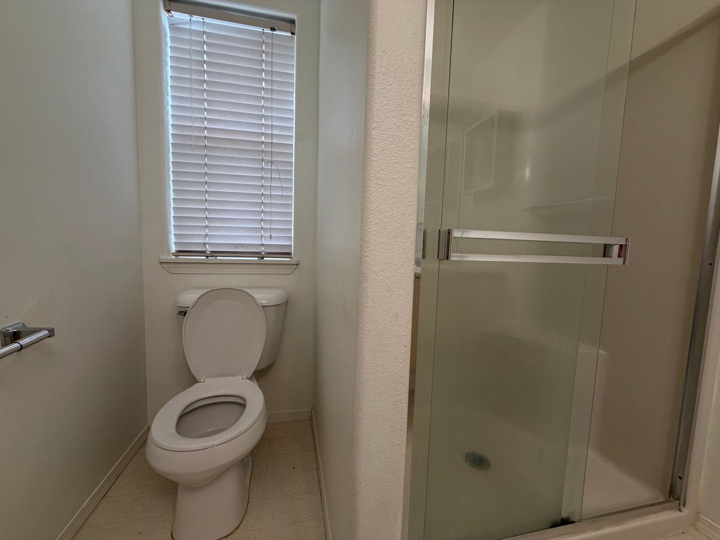 14110 SE Summerfield Loop - Happy Valley - Oregon - 3 bed, 2.5 bath rental property