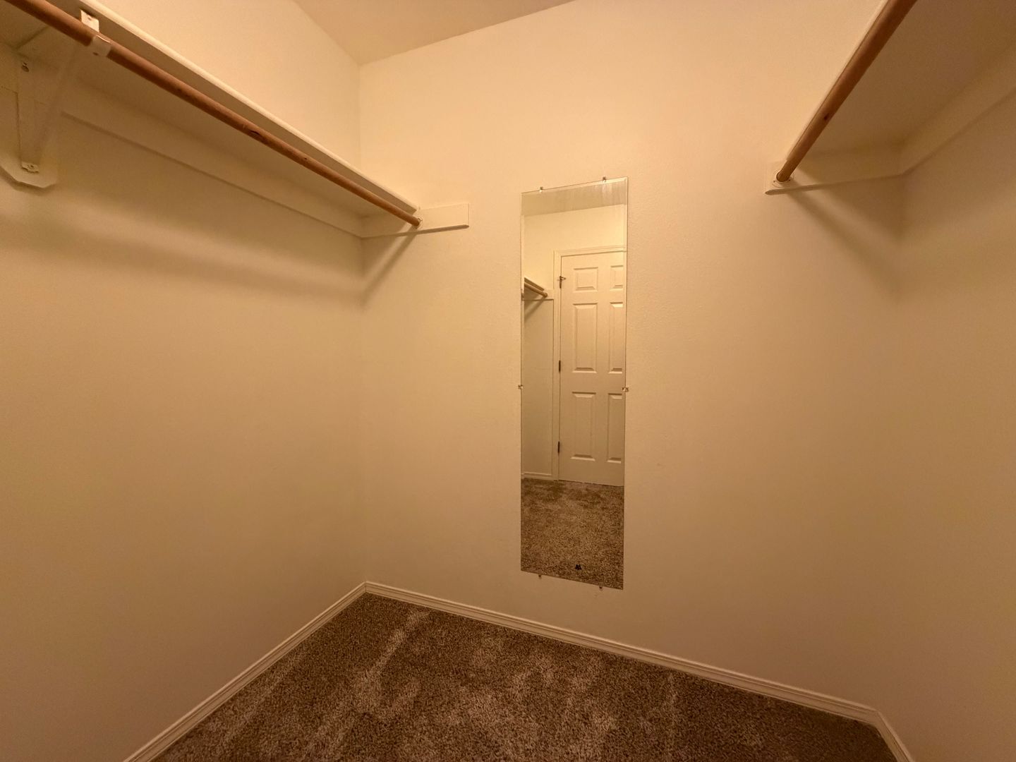 14110 SE Summerfield Loop - Happy Valley - Oregon - 3 bed, 2.5 bath rental property