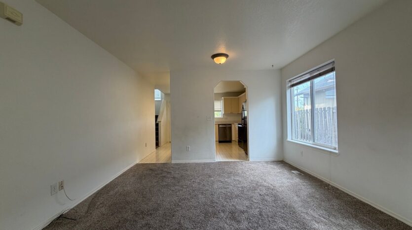 14110 SE Summerfield Loop - Happy Valley - Oregon - 3 bed, 2.5 bath rental property