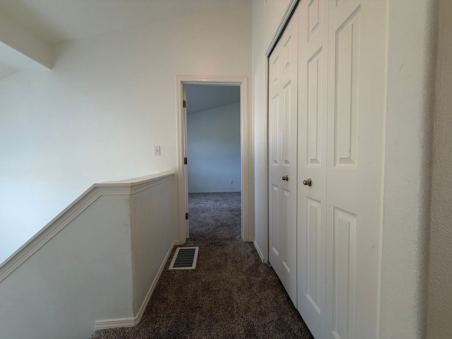 14110 SE Summerfield Loop - Happy Valley - Oregon - 3 bed, 2.5 bath rental property