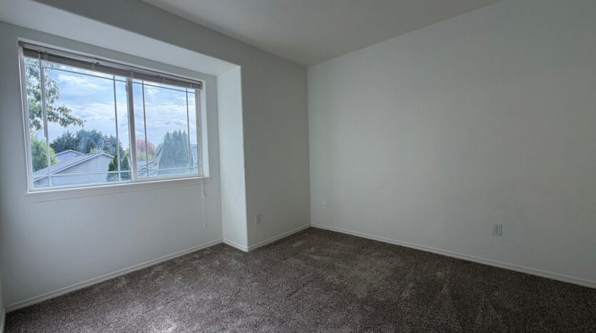 14110 SE Summerfield Loop - Happy Valley - Oregon - 3 bed, 2.5 bath rental property