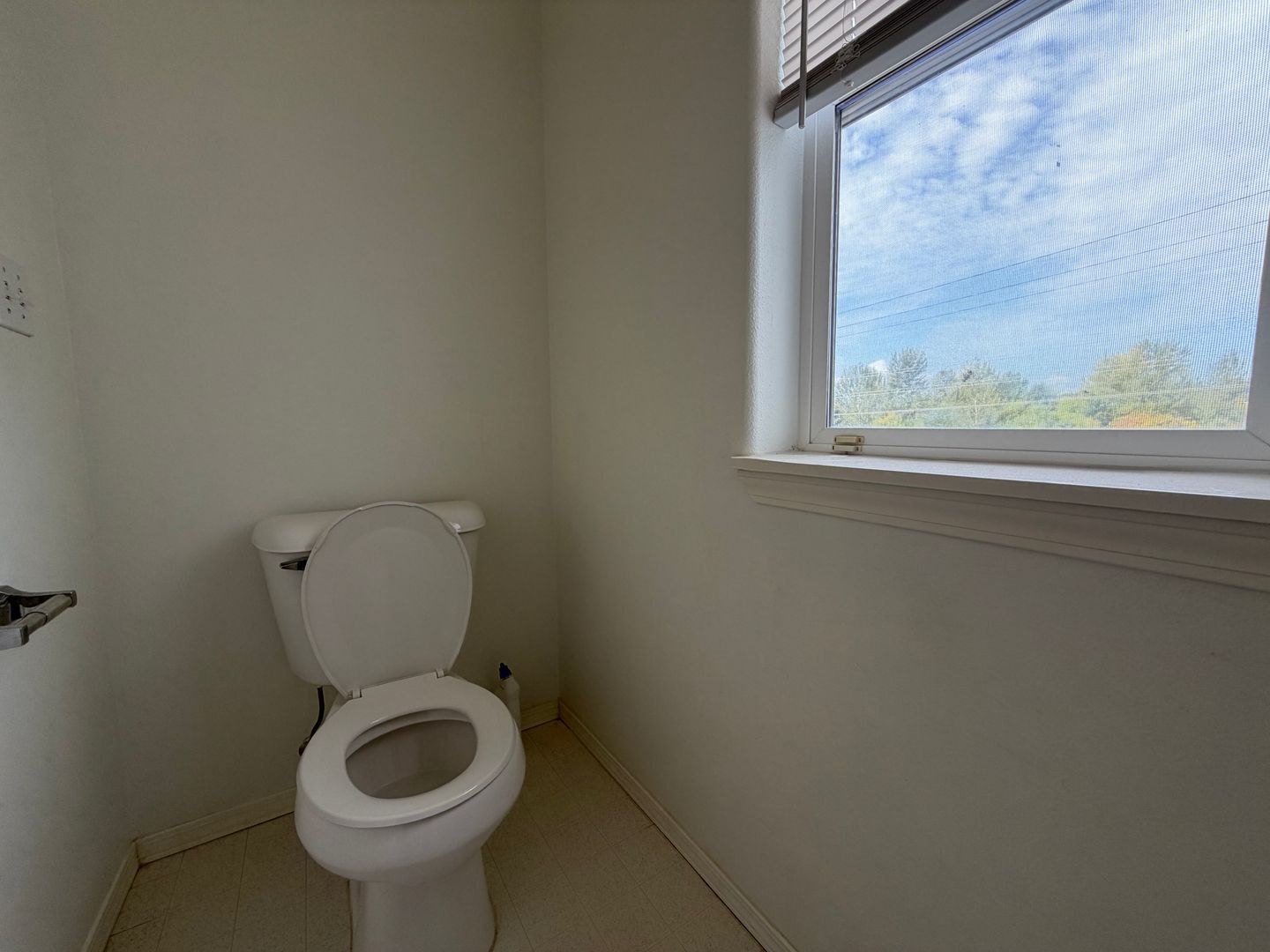 14110 SE Summerfield Loop - Happy Valley - Oregon - 3 bed, 2.5 bath rental property