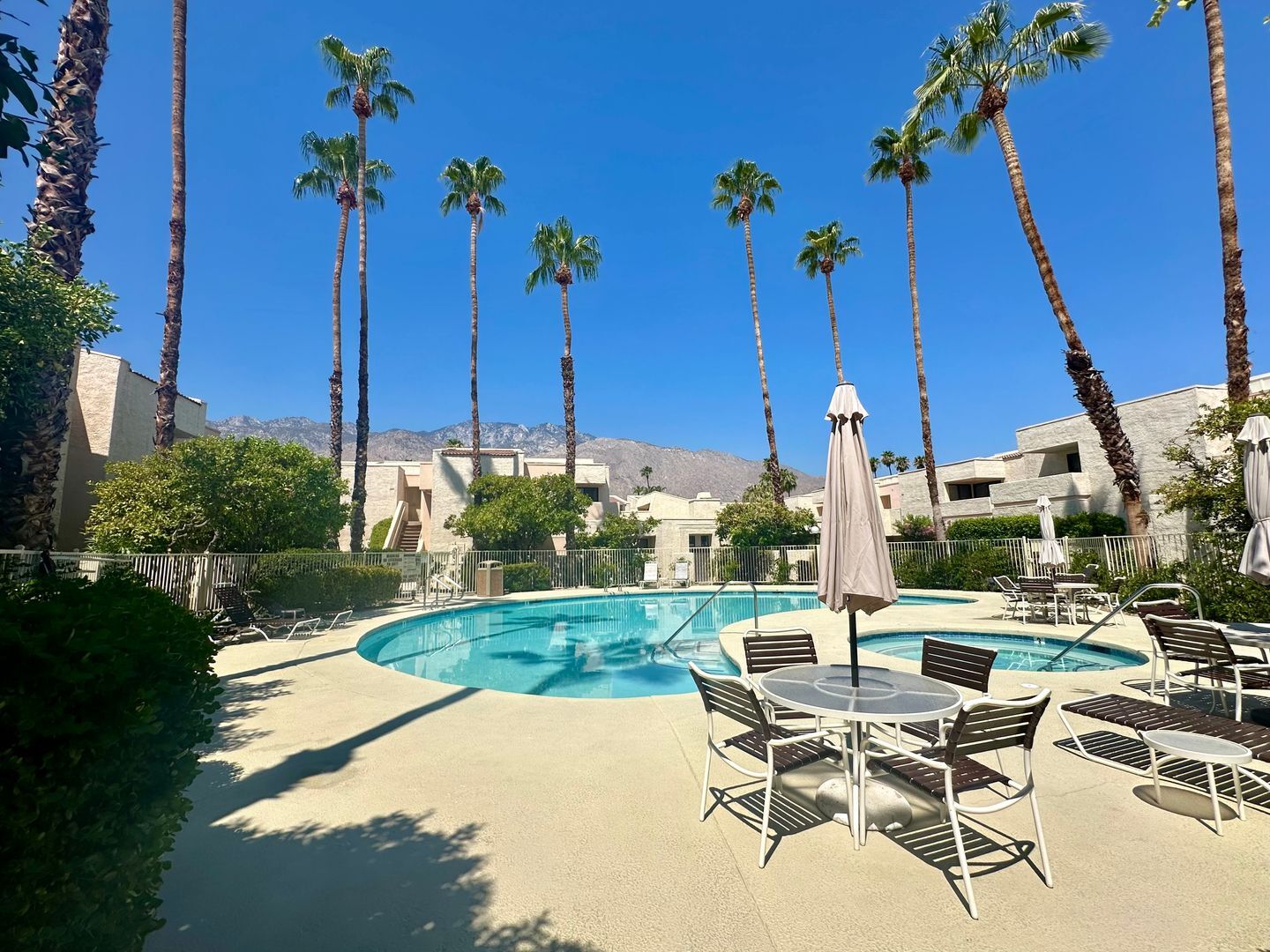 1631 S Cerritos Drive - Palm Springs - California - 2 bed, 2 bath rental property