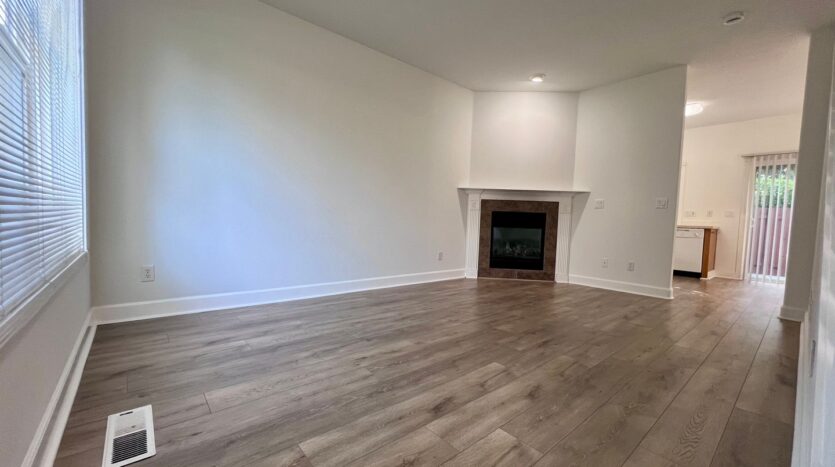 16739 NE Halsey St. - Portland - Oregon - 3 bed, 2.5 bath rental property