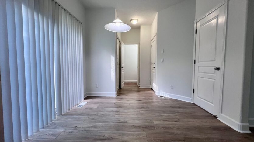 16739 NE Halsey St. - Portland - Oregon - 3 bed, 2.5 bath rental property