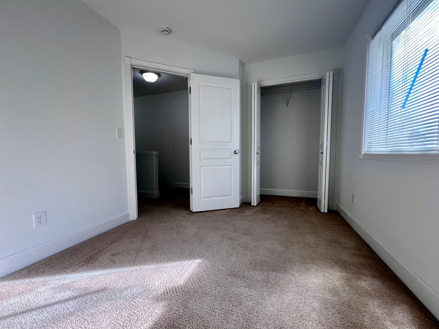 16739 NE Halsey St. - Portland - Oregon - 3 bed, 2.5 bath rental property