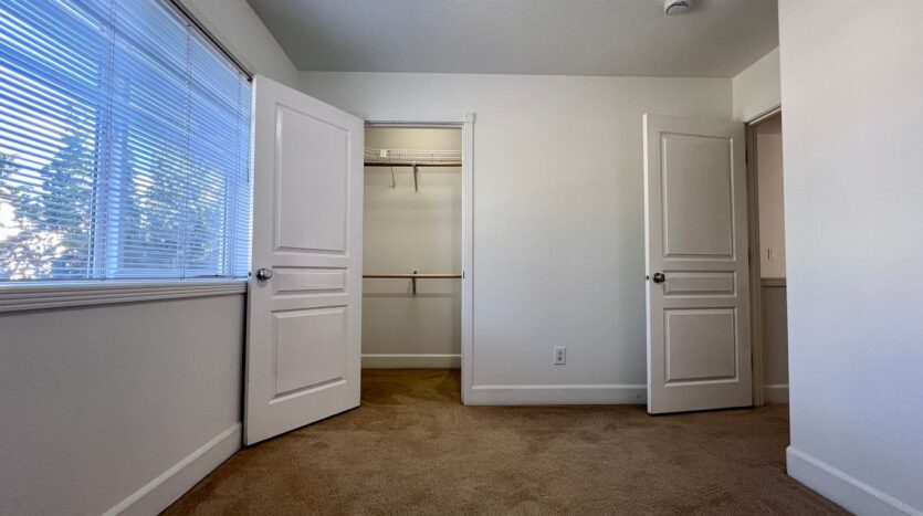 16739 NE Halsey St. - Portland - Oregon - 3 bed, 2.5 bath rental property
