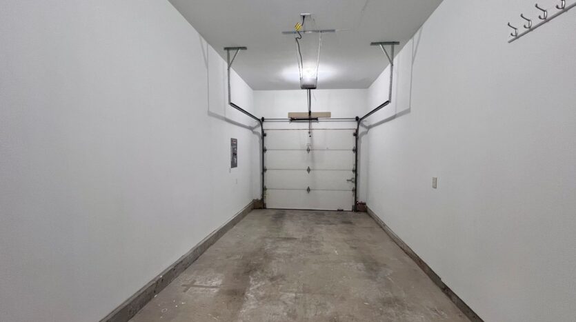 16739 NE Halsey St. - Portland - Oregon - 3 bed, 2.5 bath rental property