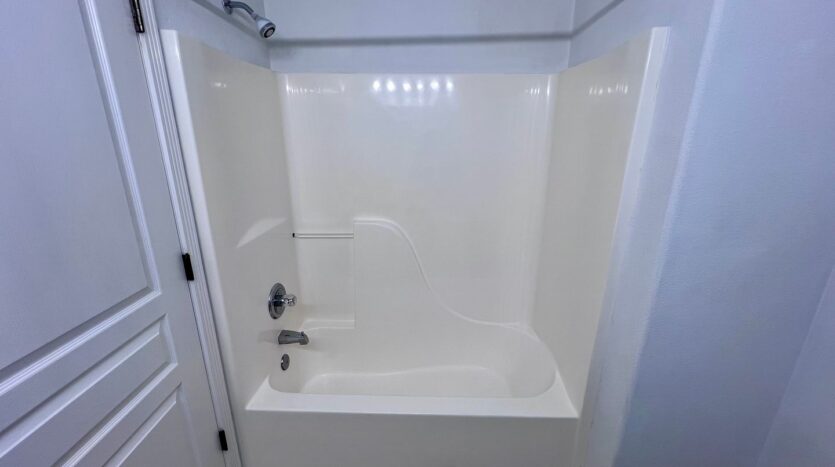 16739 NE Halsey St. - Portland - Oregon - 3 bed, 2.5 bath rental property