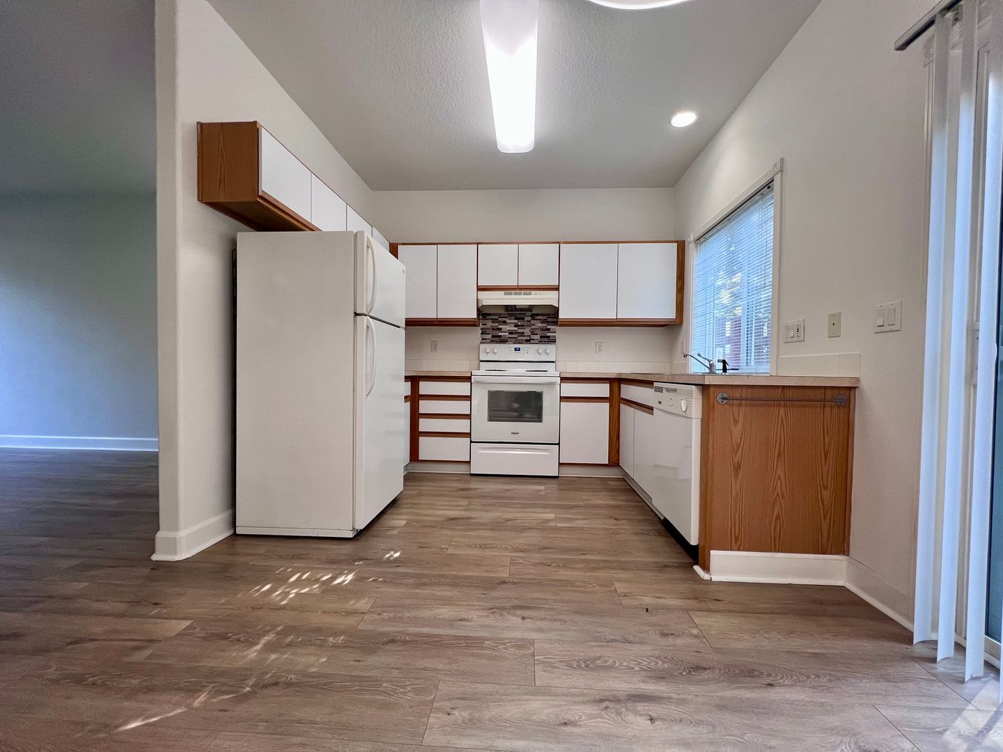 16739 NE Halsey St. - Portland - Oregon - 3 bed, 2.5 bath rental property