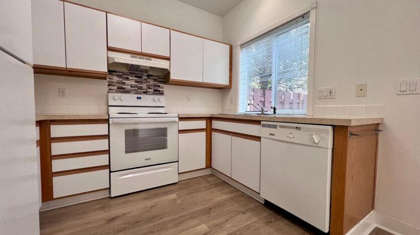 16739 NE Halsey St. - Portland - Oregon - 3 bed, 2.5 bath rental property