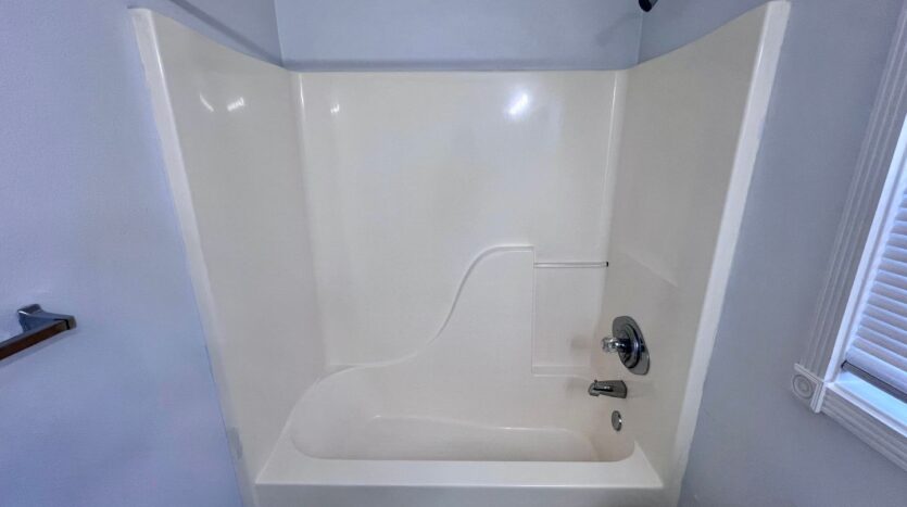 16739 NE Halsey St. - Portland - Oregon - 3 bed, 2.5 bath rental property