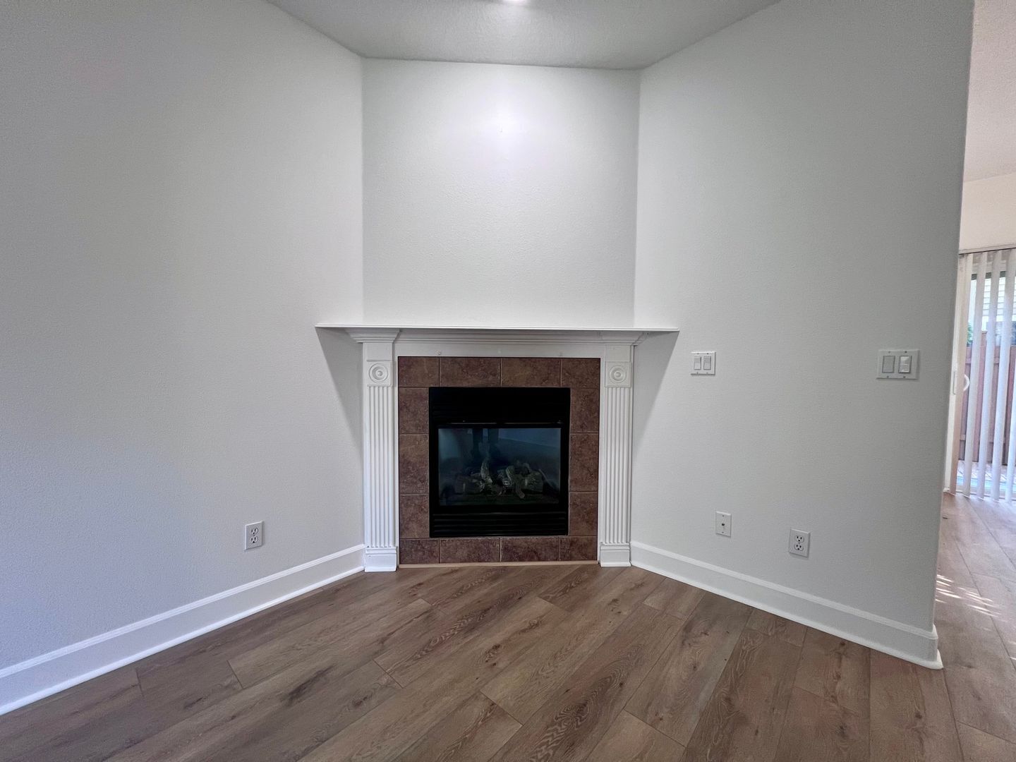 16739 NE Halsey St. - Portland - Oregon - 3 bed, 2.5 bath rental property