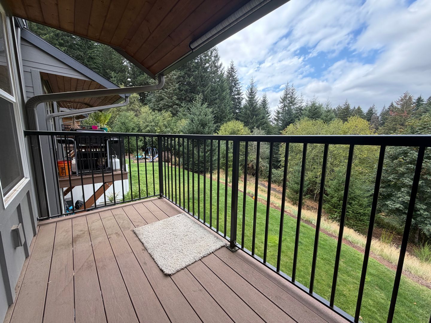 16825 Chula Vista Ave. - Sandy - Oregon - 3 bed, 3 bath rental property
