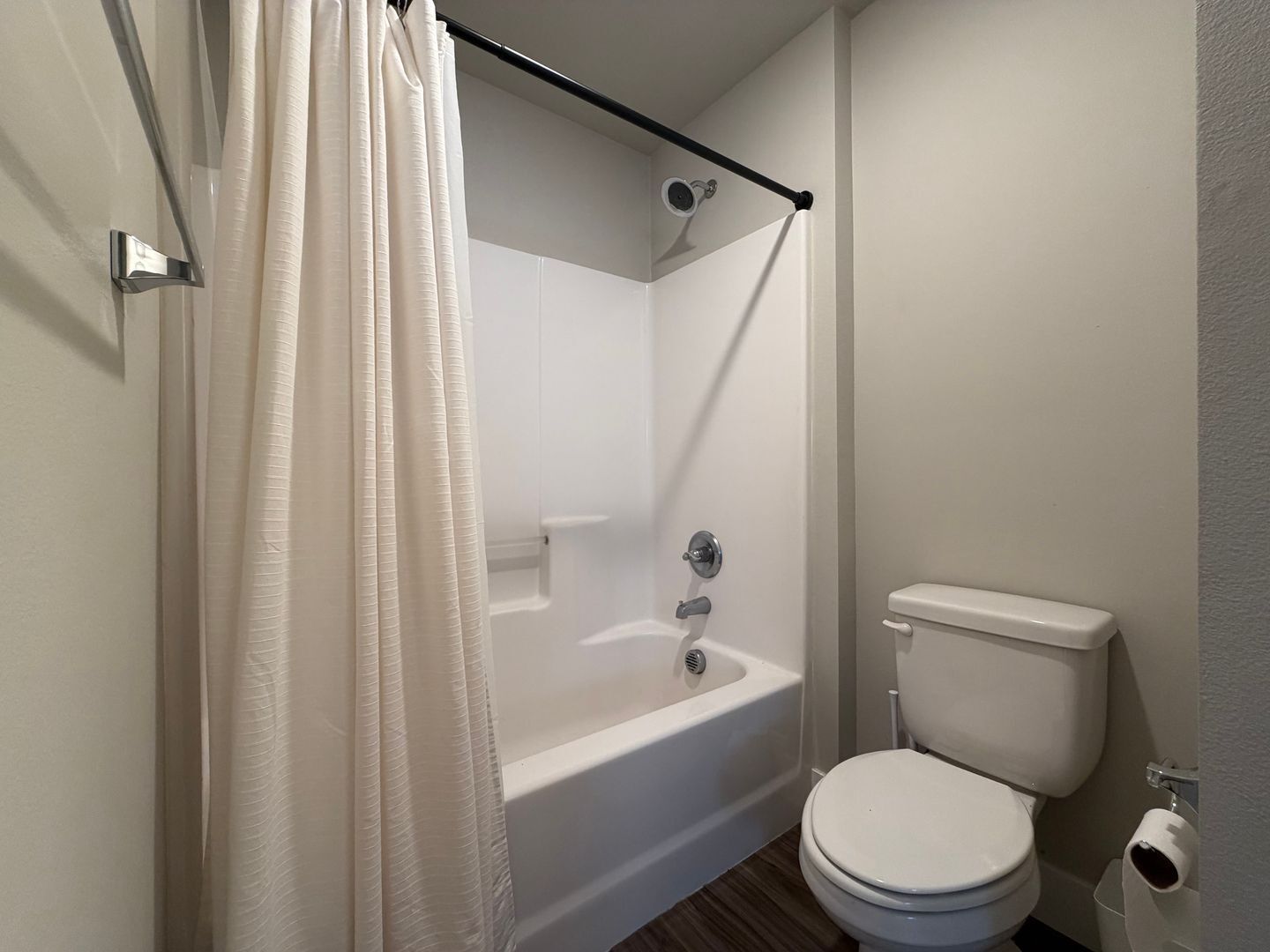 16825 Chula Vista Ave. - Sandy - Oregon - 3 bed, 3 bath rental property
