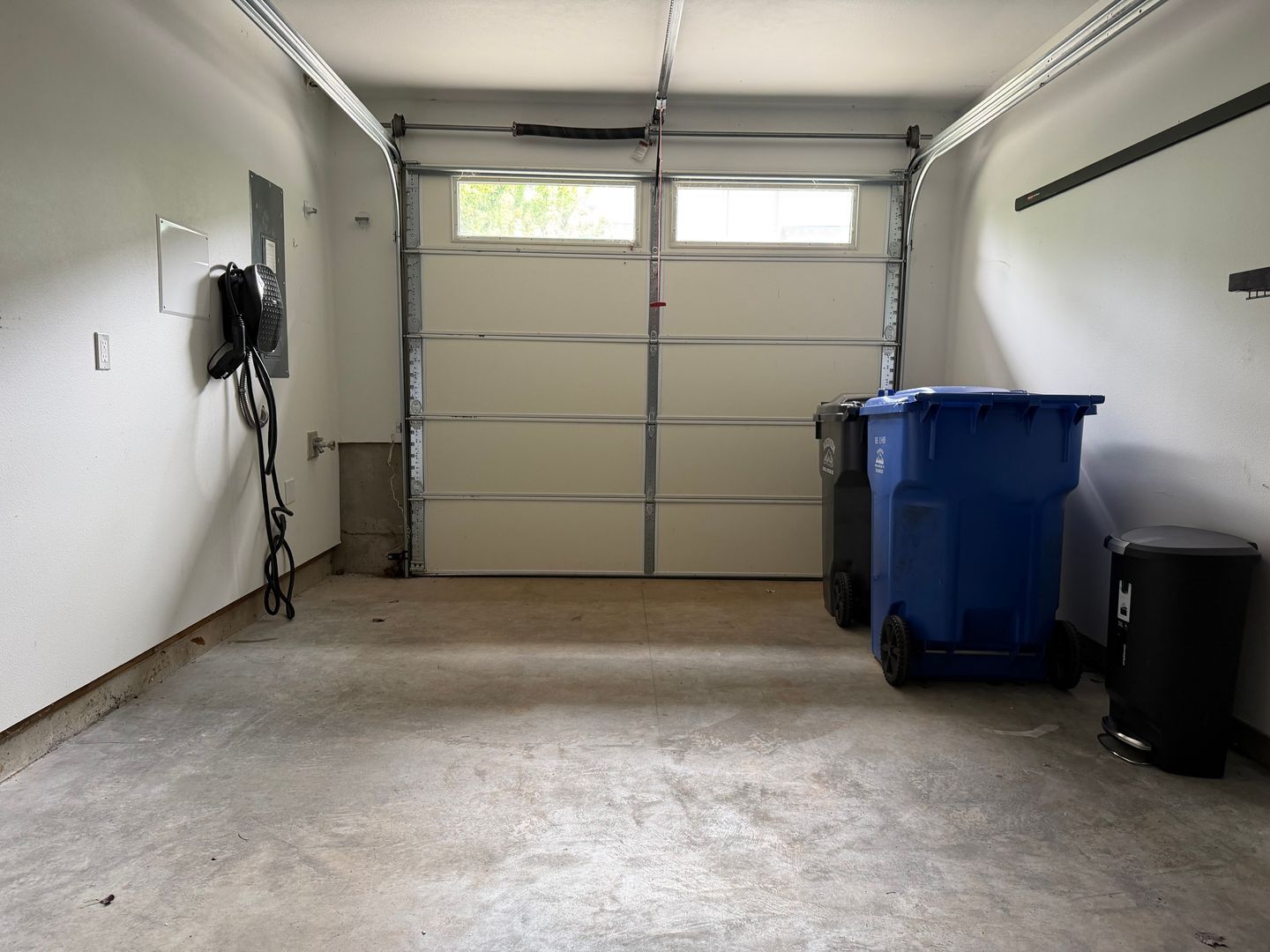 16825 Chula Vista Ave. - Sandy - Oregon - 3 bed, 3 bath rental property
