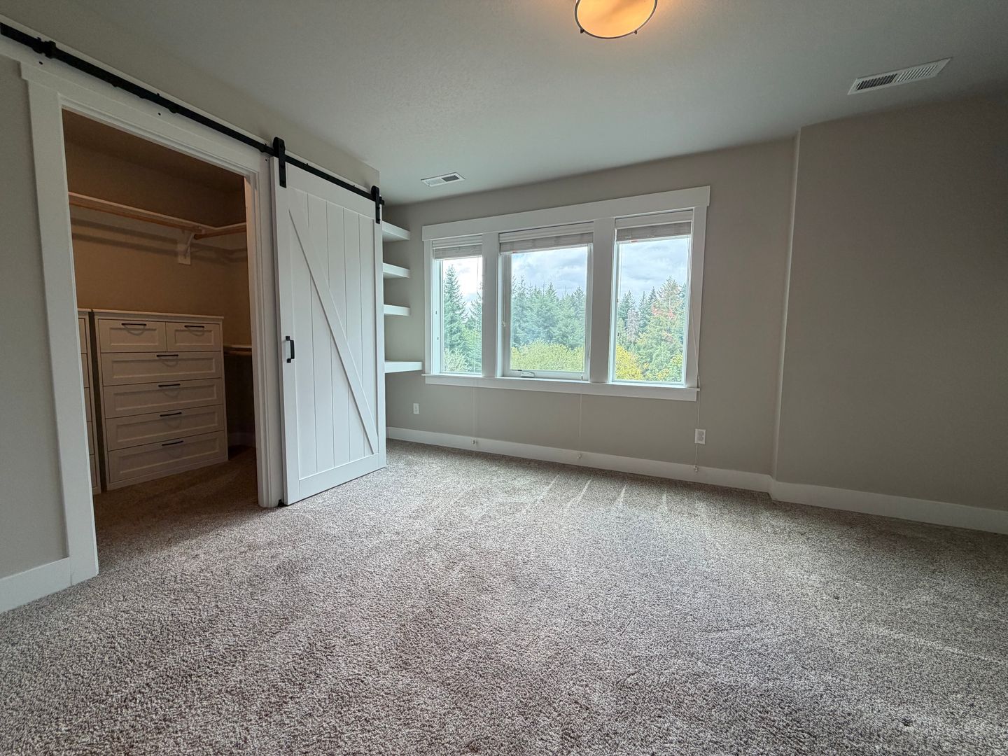 16825 Chula Vista Ave. - Sandy - Oregon - 3 bed, 3 bath rental property
