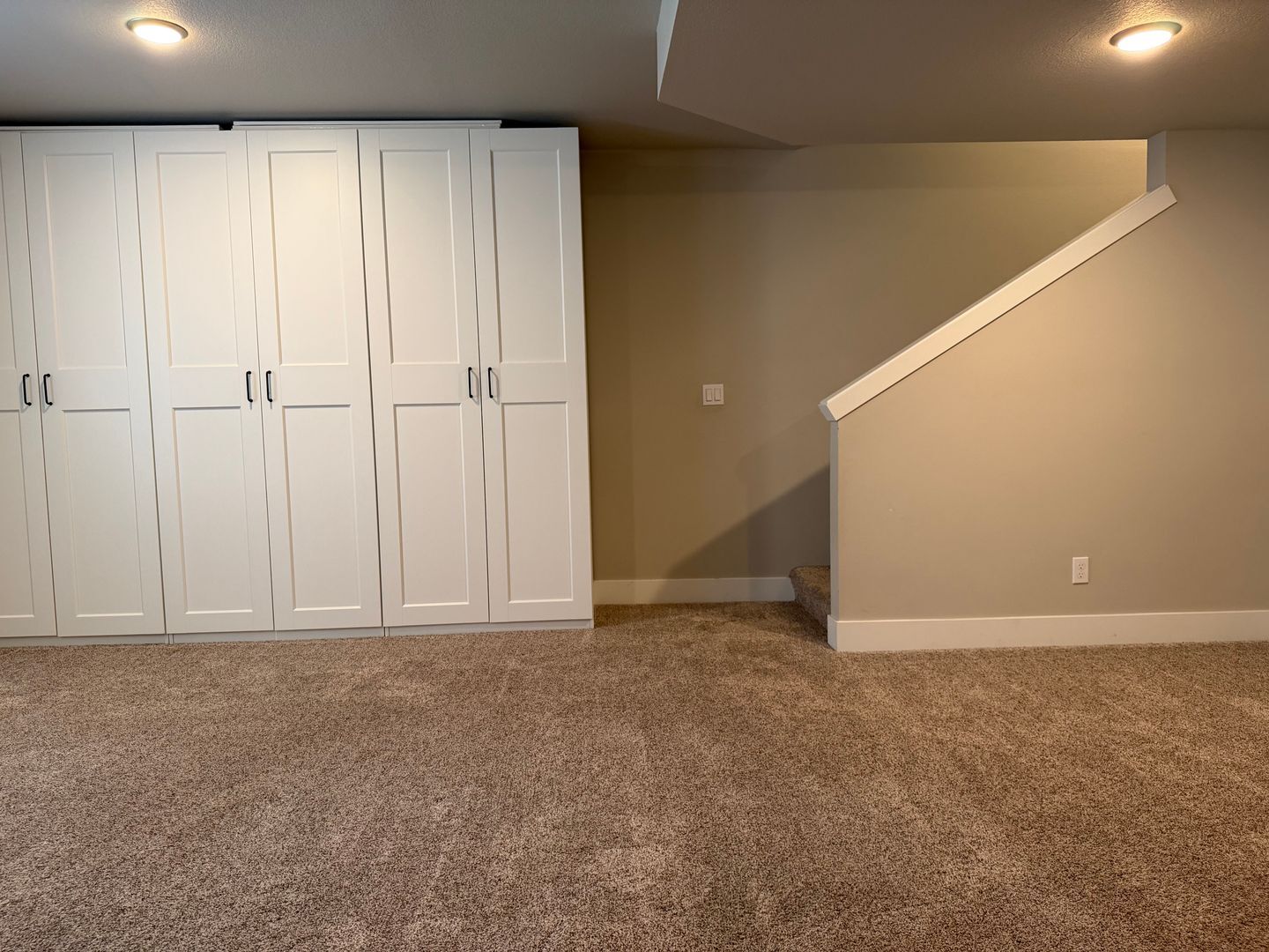 16825 Chula Vista Ave. - Sandy - Oregon - 3 bed, 3 bath rental property