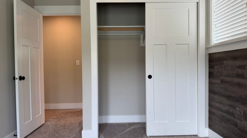 16825 Chula Vista Ave. - Sandy - Oregon - 3 bed, 3 bath rental property