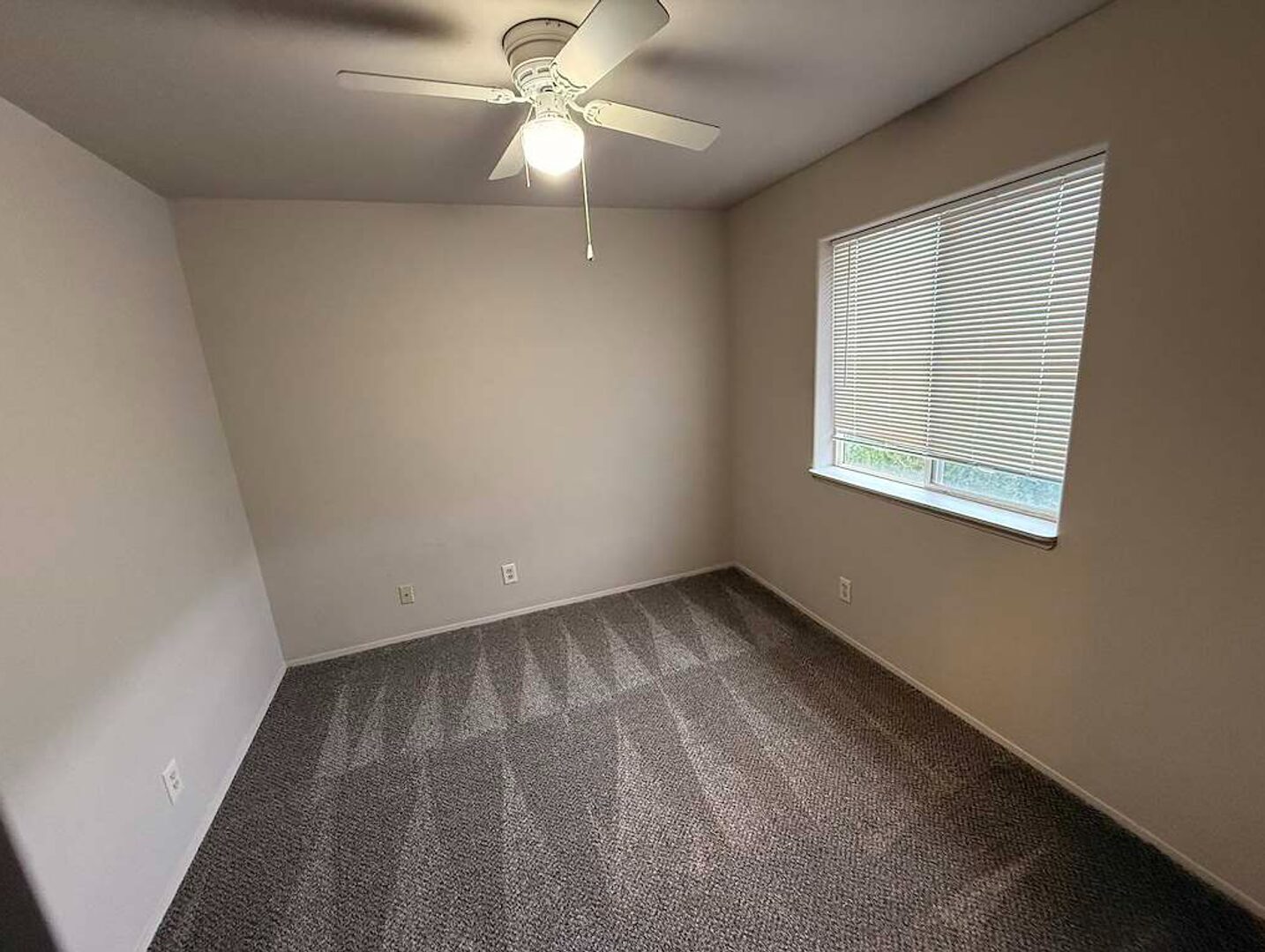 2950 NE Nikki Court Unit D - Bend - Oregon - 3 bed, 2.5 bath rental property