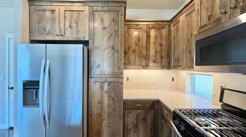 2965 SW Yew Park lane - Redmond - Oregon - 3 bed, 2 bath rental property