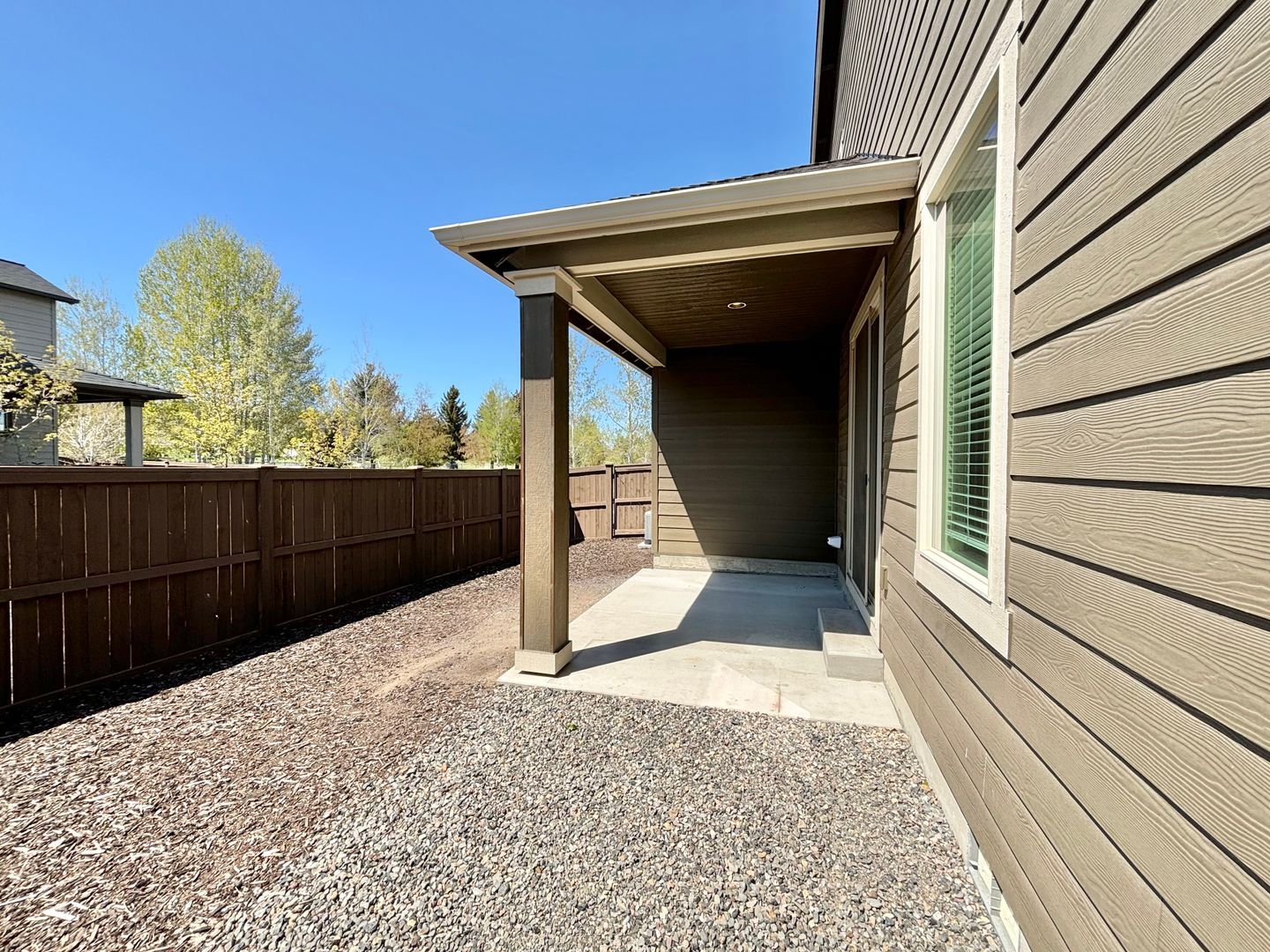 2965 SW Yew Park lane - Redmond - Oregon - 3 bed, 2 bath rental property