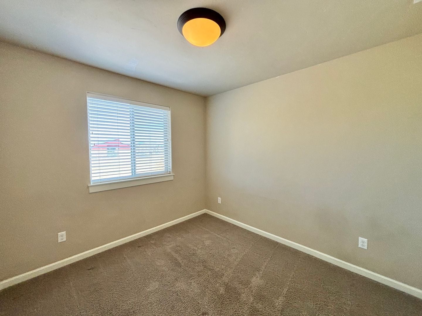 2965 SW Yew Park lane - Redmond - Oregon - 3 bed, 2 bath rental property