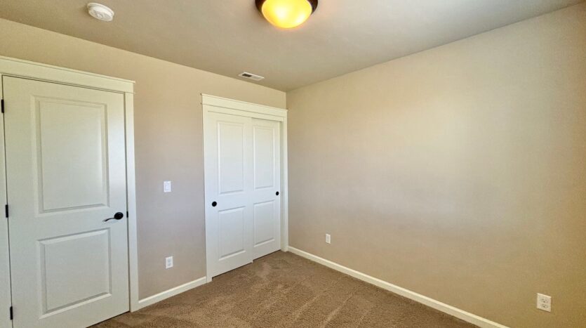 2965 SW Yew Park lane - Redmond - Oregon - 3 bed, 2 bath rental property