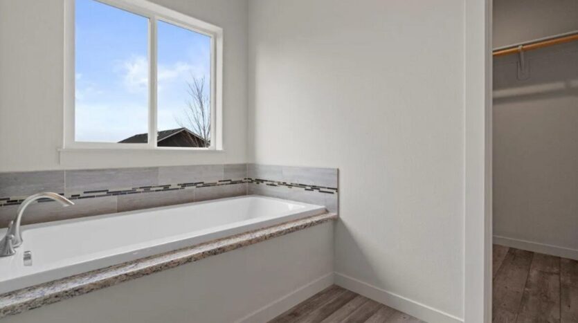 3257 NW Cedar Ave - Redmond - Oregon - 3 bed, 3 bath rental property