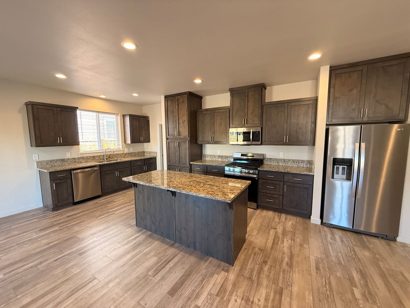 3257 NW Cedar Ave - Redmond - Oregon - 3 bed, 3 bath rental property