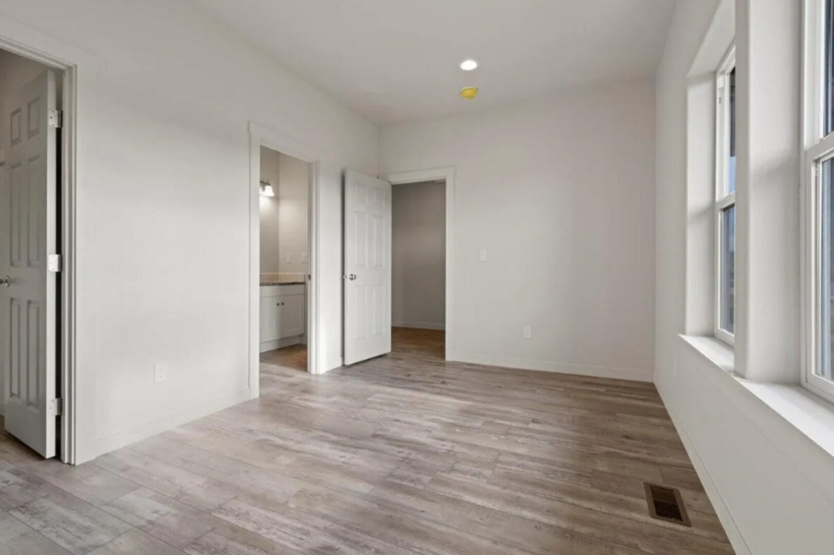 3257 NW Cedar Ave - Redmond - Oregon - 3 bed, 3 bath rental property