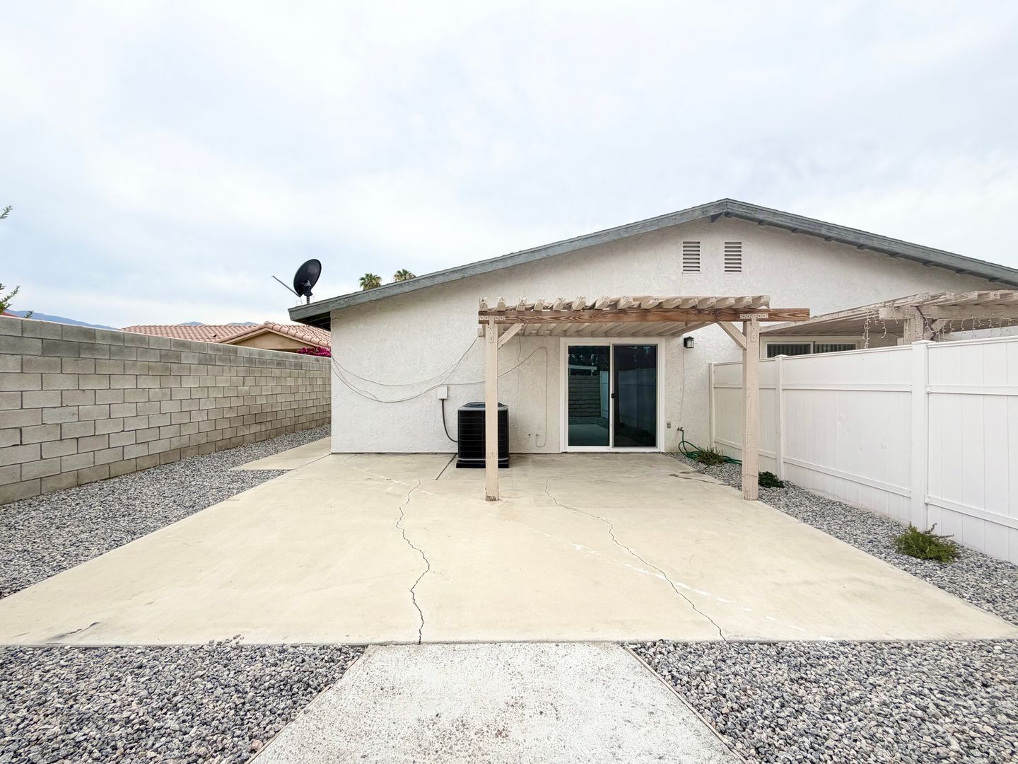 33612 Wishing Well Trail - Cathedral City - California - 3 bed, 2 bath rental property
