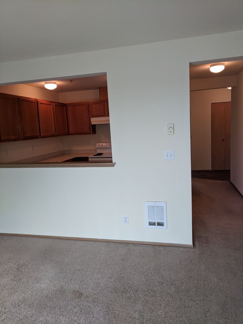 4018 Northwest Avenue - Bellingham - Washington - 1 bed, 1 bath rental property