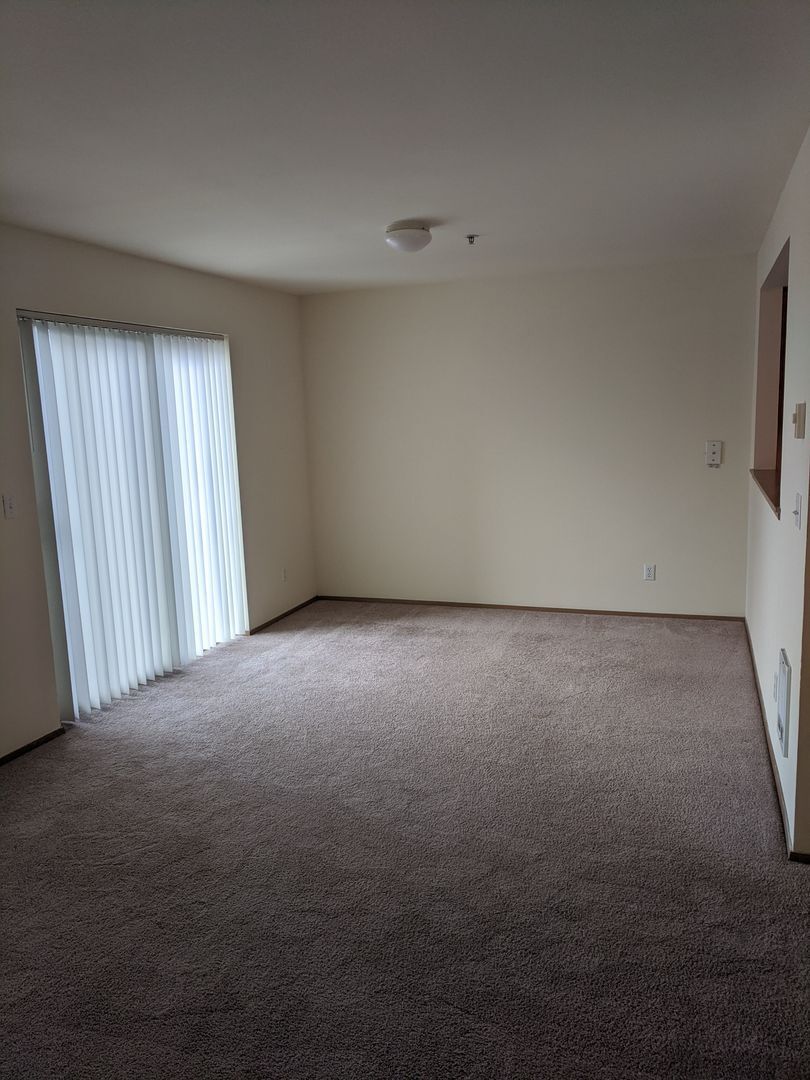 4018 Northwest Avenue - Bellingham - Washington - 1 bed, 1 bath rental property
