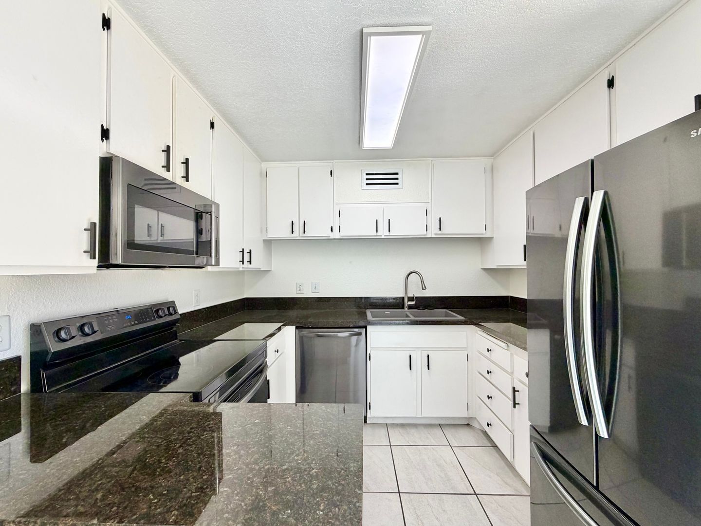 433 Bradshaw Lane - Palm Springs - California - 2 bed, 2 bath rental property