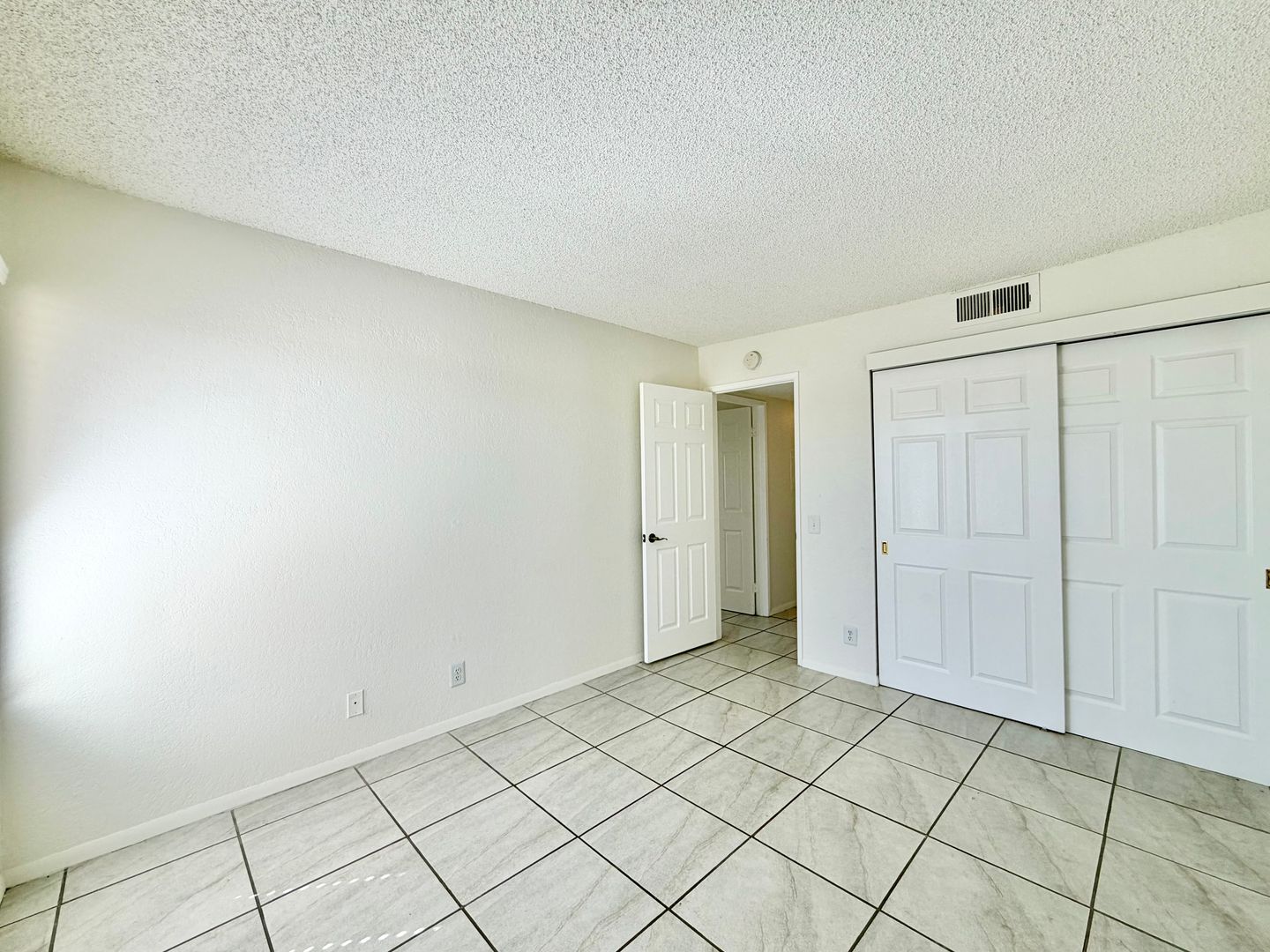 433 Bradshaw Lane - Palm Springs - California - 2 bed, 2 bath rental property
