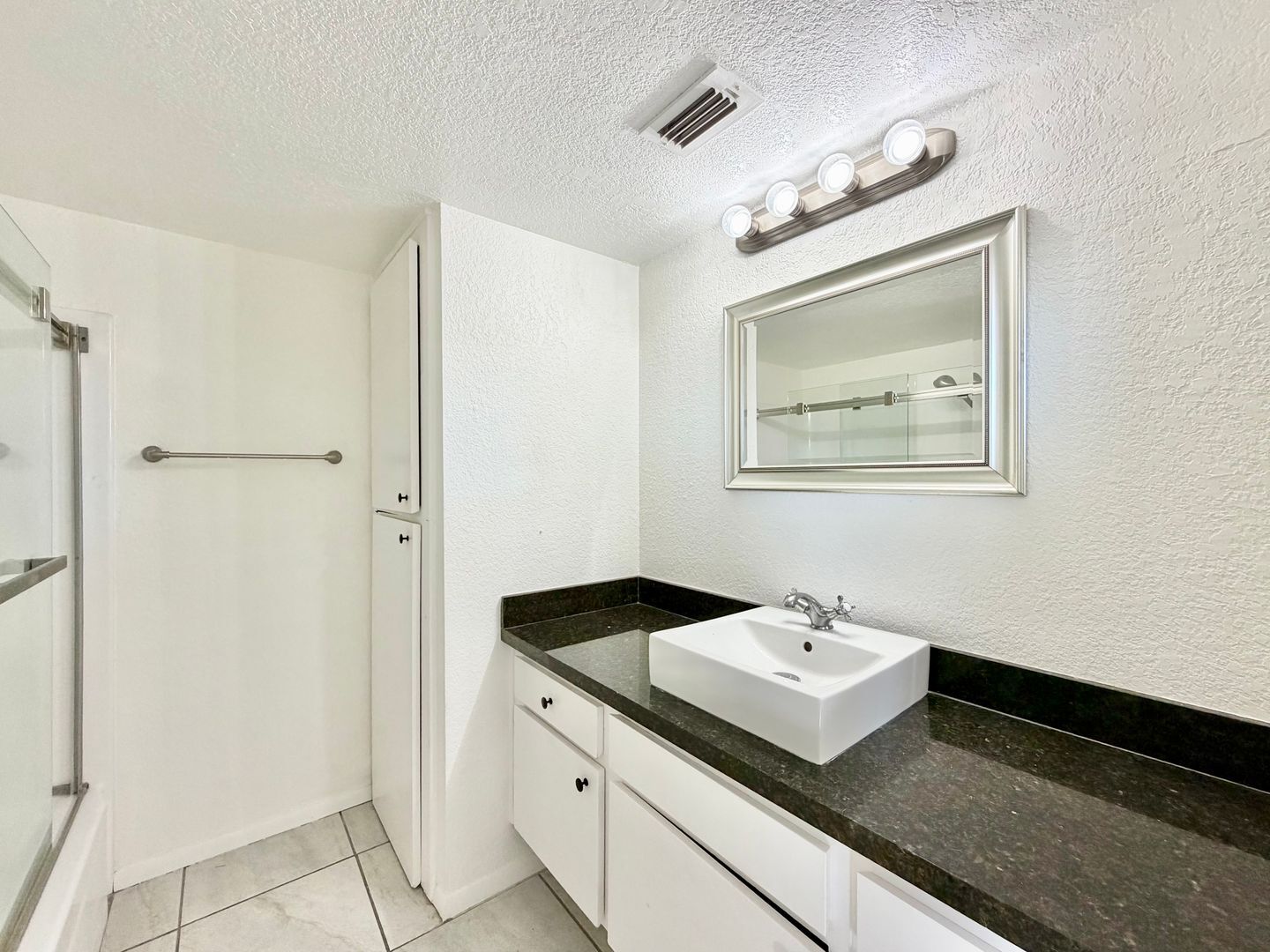 433 Bradshaw Lane - Palm Springs - California - 2 bed, 2 bath rental property
