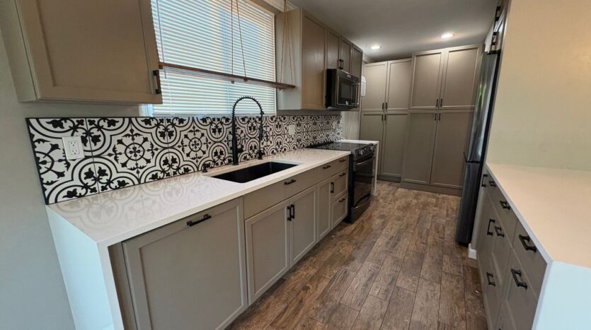4945 Mt Alifan Dr - San Diego - California - 3 bed, 1.5 bath rental property