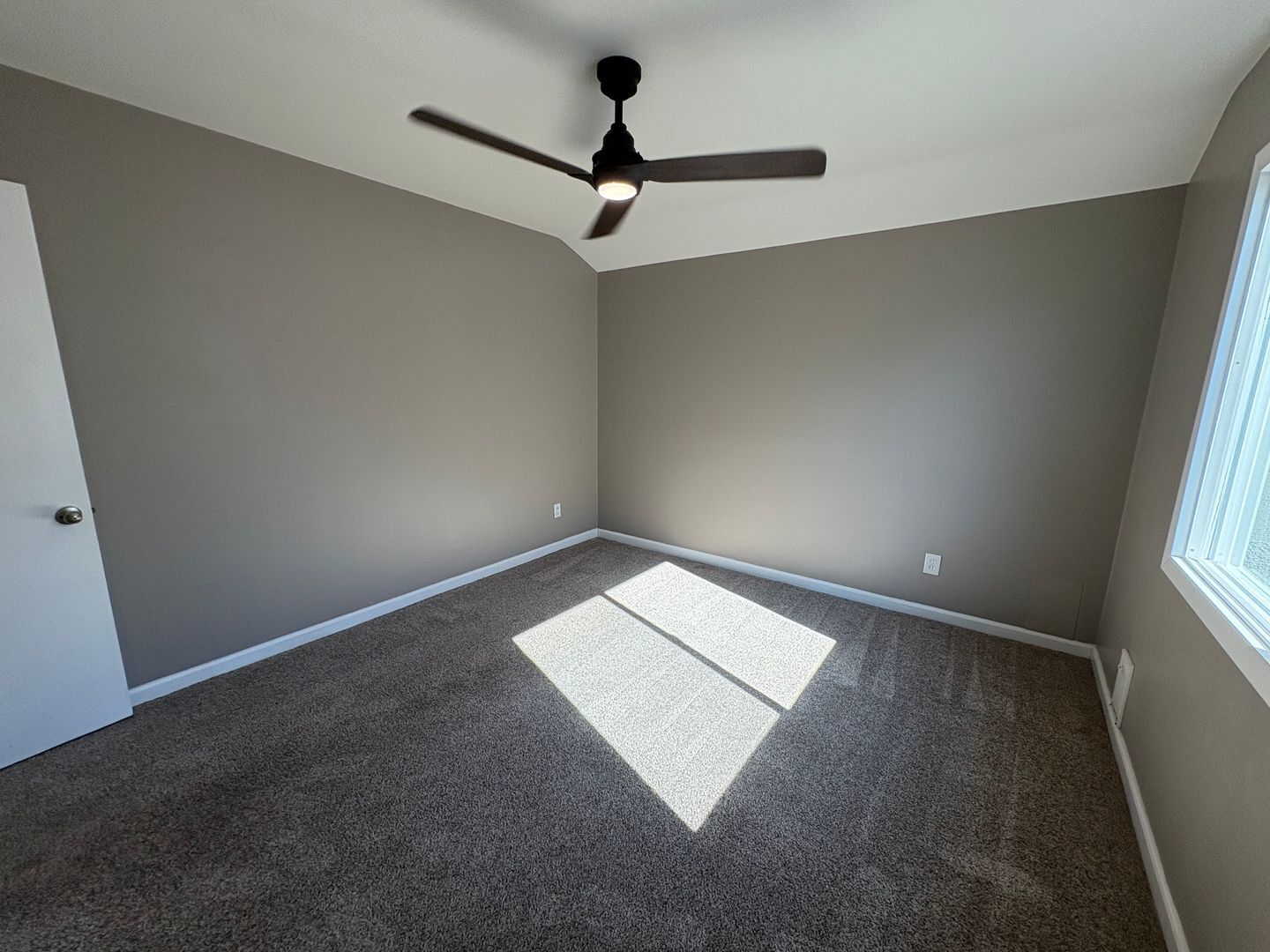 4945 Mt Alifan Dr - San Diego - California - 3 bed, 1.5 bath rental property