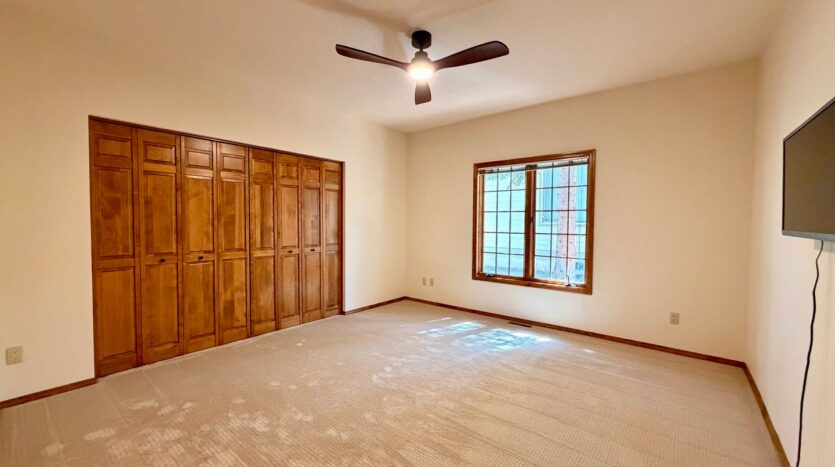 60785 Willow Creek Loop - Bend - Oregon - 2 bed, 2 bath rental property