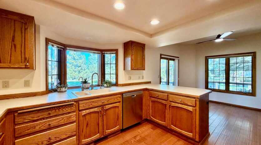 60785 Willow Creek Loop - Bend - Oregon - 2 bed, 2 bath rental property