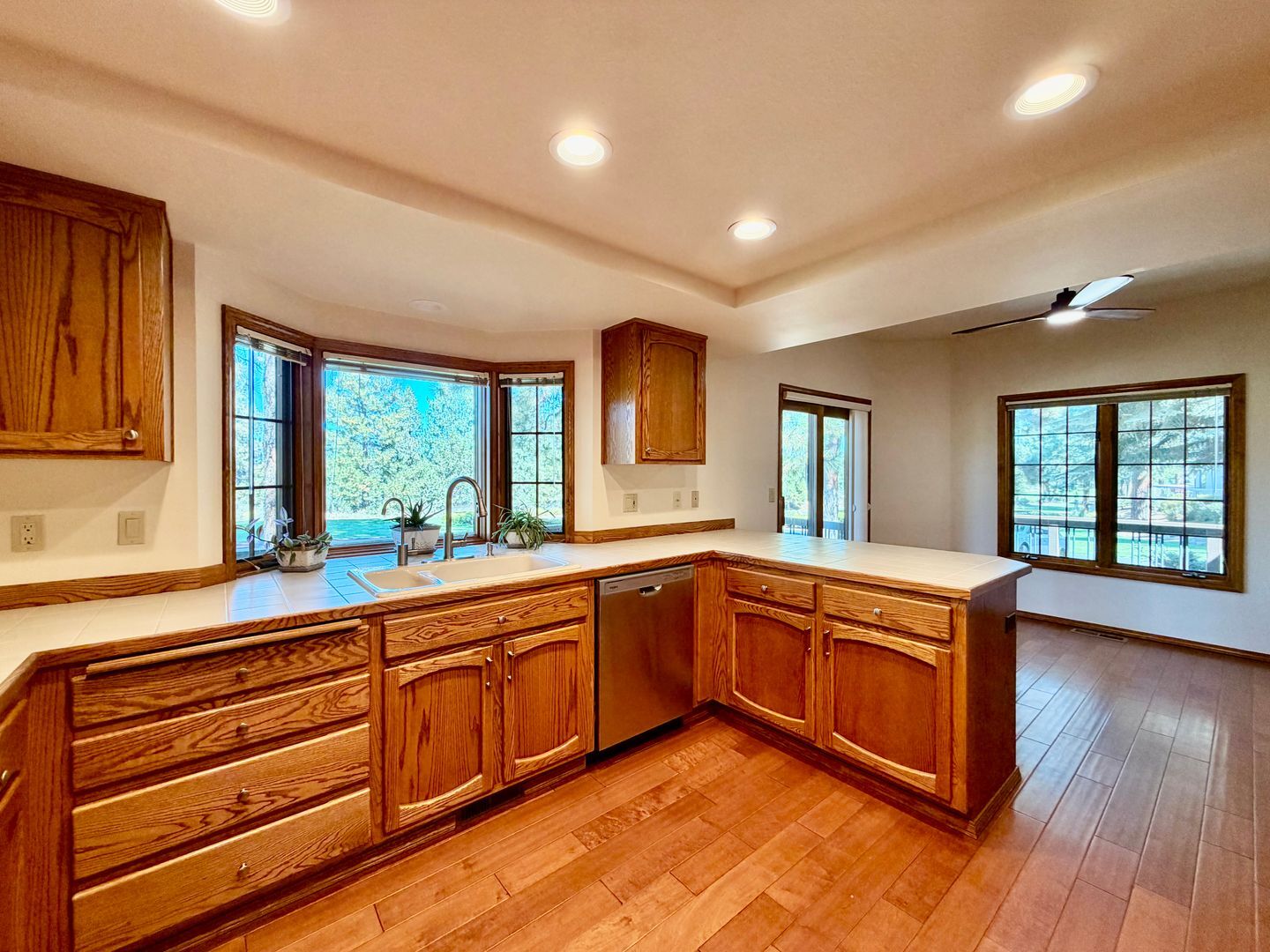 60785 Willow Creek Loop - Bend - Oregon - 2 bed, 2 bath rental property